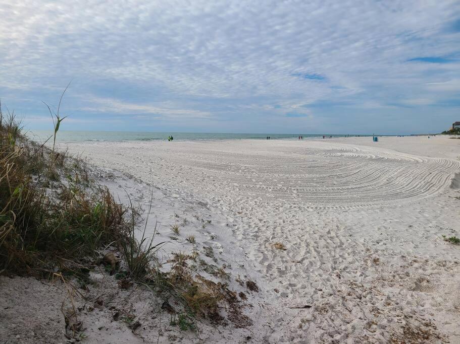 Beachside Retreat W Heated Pool St. Pete Beach Eksteriør bilde